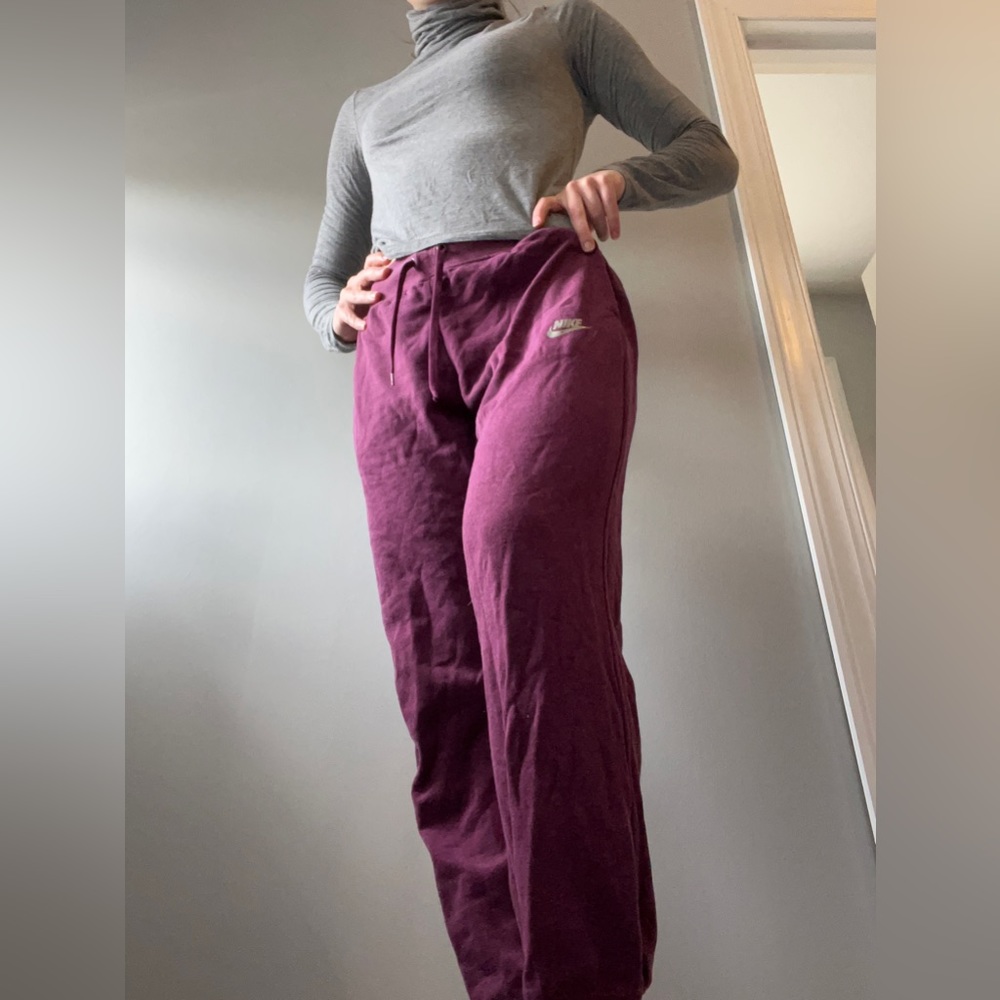 Maroon Nike Joggers